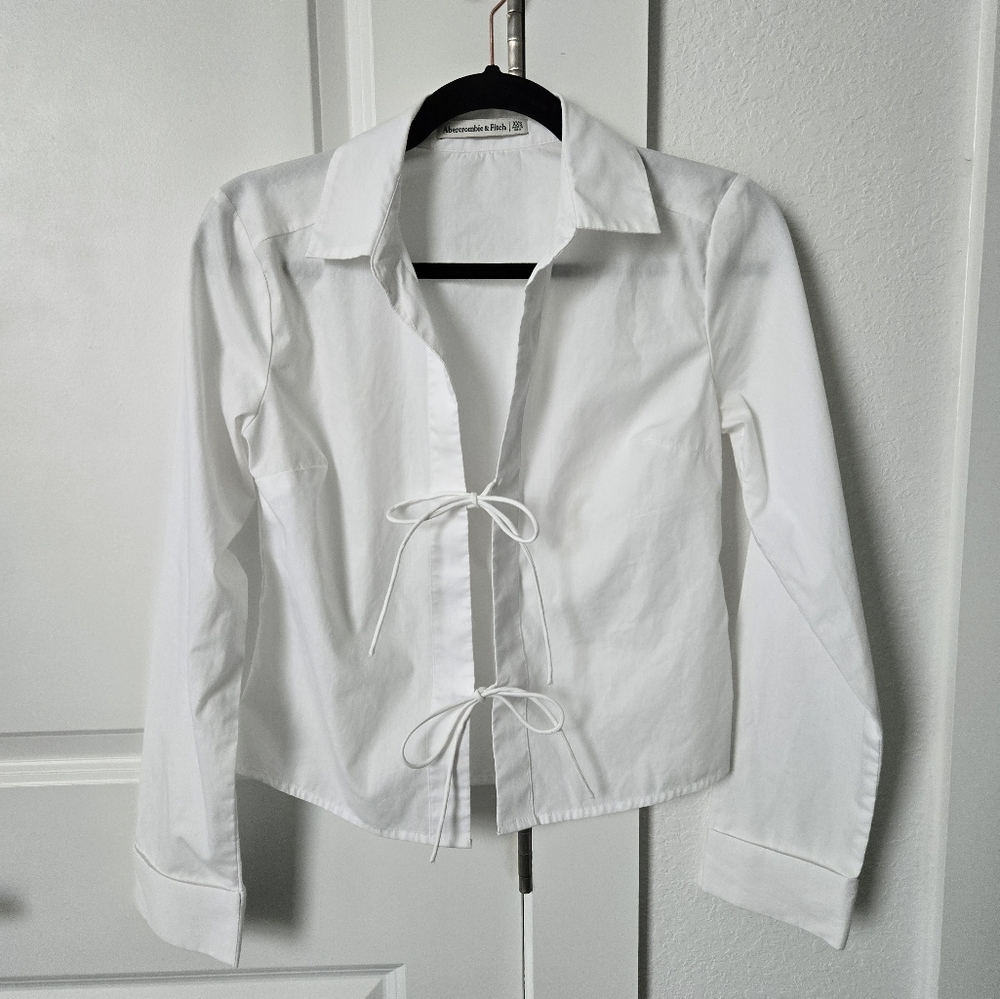 Abercrombie white blouse